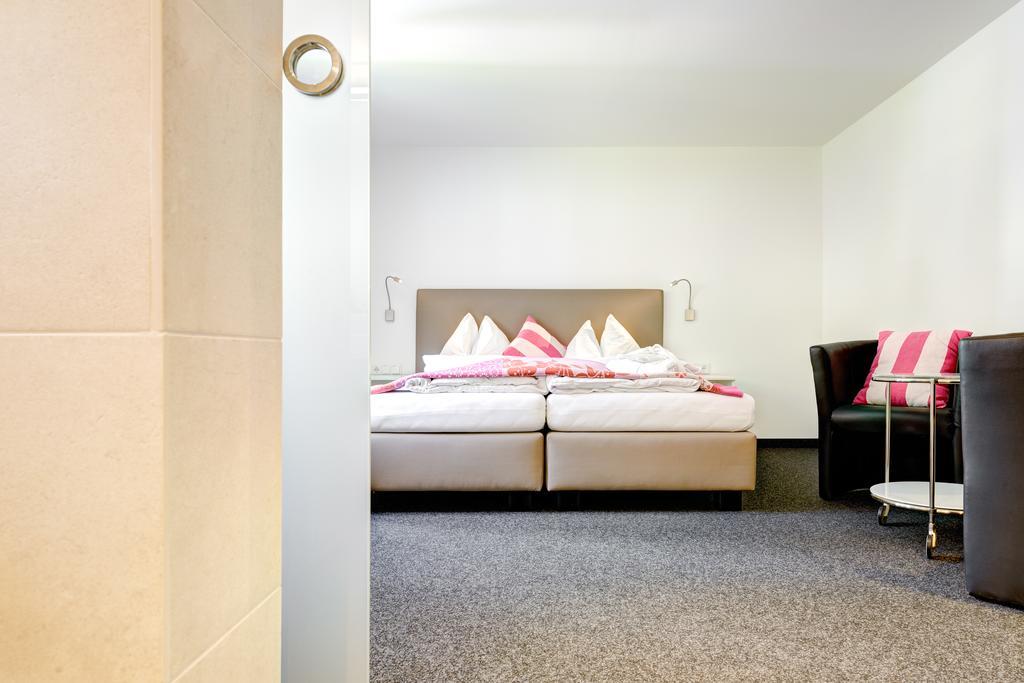 Hotel Luen Бранд Экстерьер фото